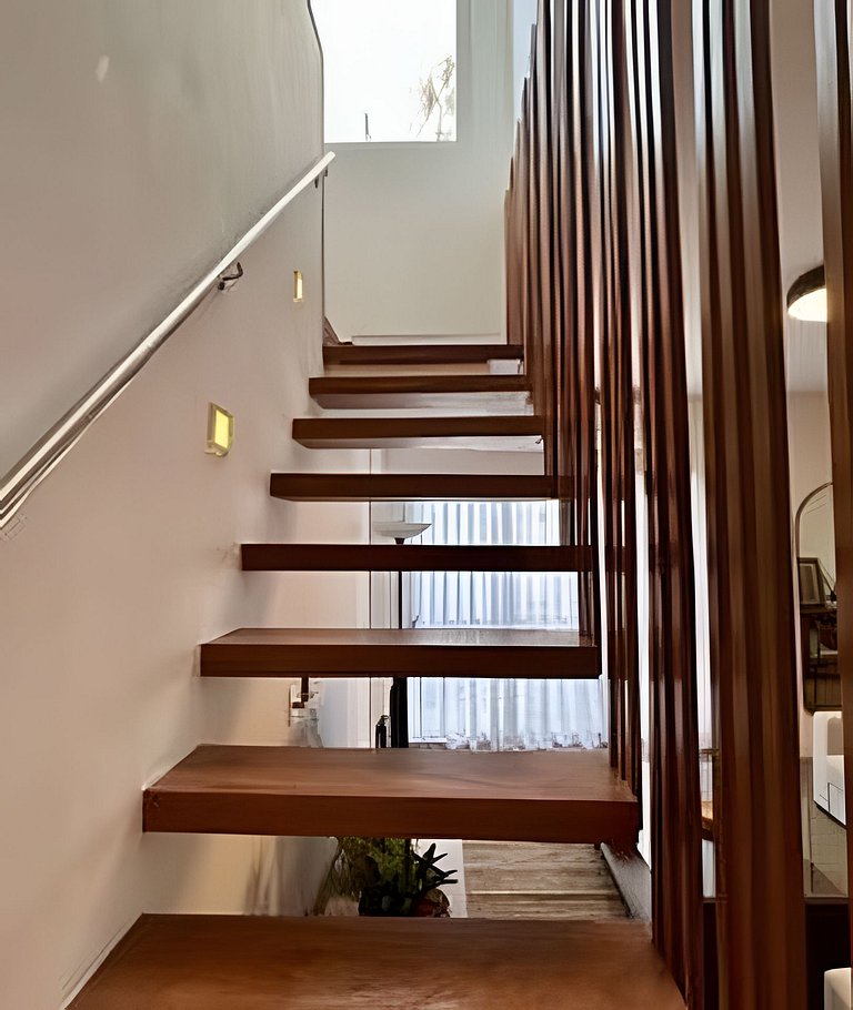 Apartamento duplex com vista privilegiada, piscina, vaga de