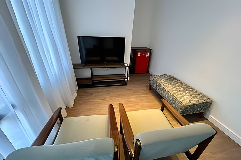 Apartamento duplex com vista privilegiada, piscina, vaga de