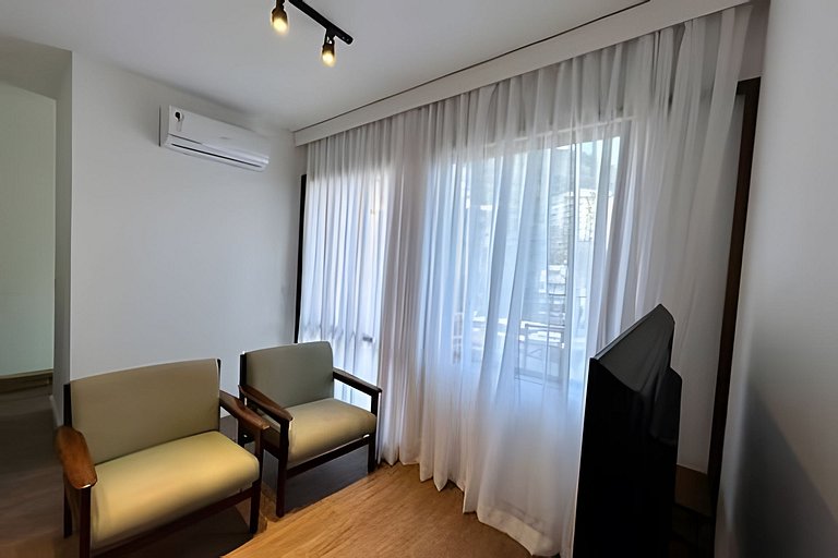 Apartamento duplex com vista privilegiada, piscina, vaga de