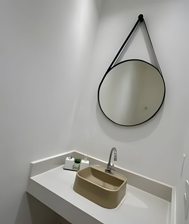 Apartamento duplex com vista privilegiada, piscina, vaga de