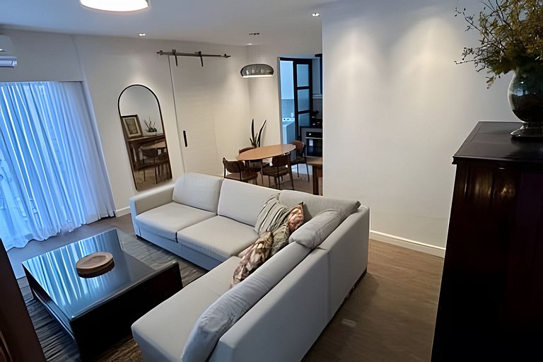 Apartamento duplex com vista privilegiada, piscina, vaga de