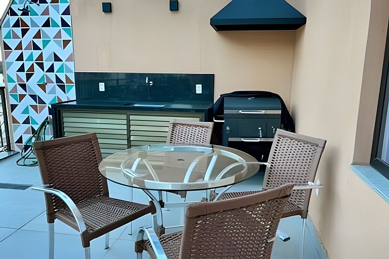 Apartamento duplex com vista privilegiada, piscina, vaga de