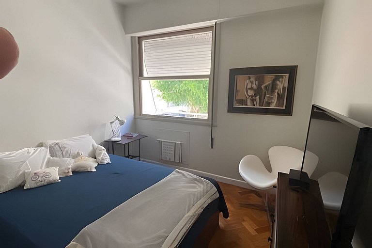Apartamento 2 quartos, garagem e portaria 24 horas