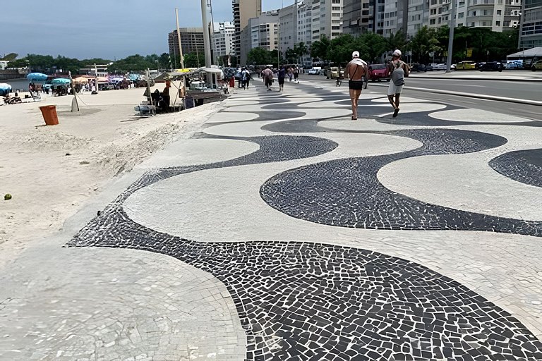 Apartamento 2 quartos, garagem e portaria 24 horas
