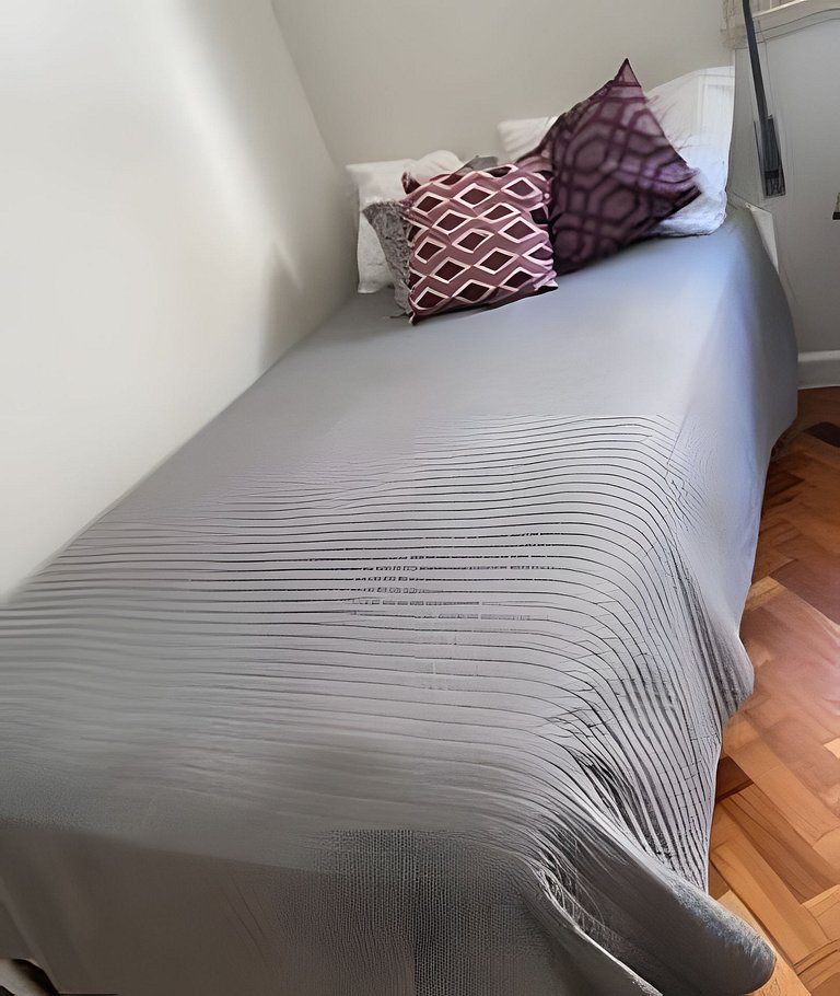 Apartamento 2 quartos, garagem e portaria 24 horas