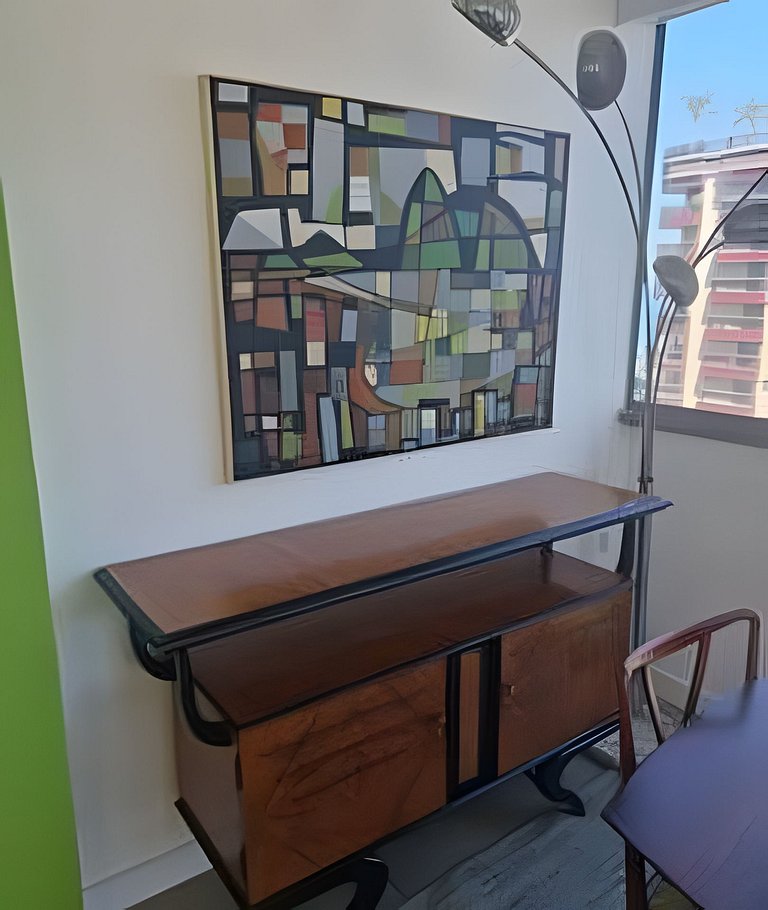 Cobertura Arpoador com piscina, garagem, serviços e seguranç