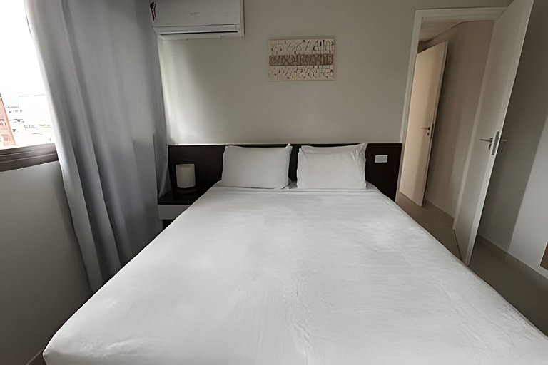 Praticidade e conforto com piscina, sauna e segurança 24 hor