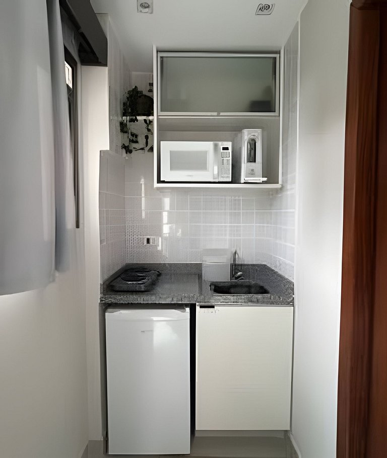 Praticidade e conforto com piscina, sauna e segurança 24 hor