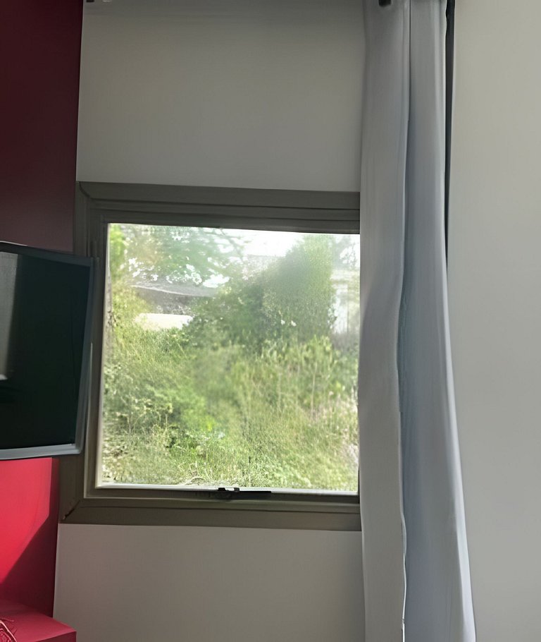 Praticidade e conforto com piscina, sauna e segurança 24 hor