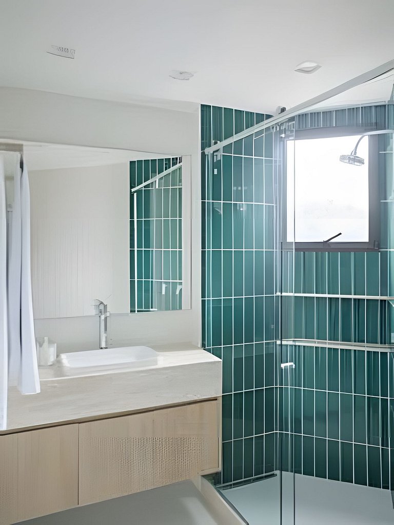 Elegante e Sofisticado, duas suítes, piscina
